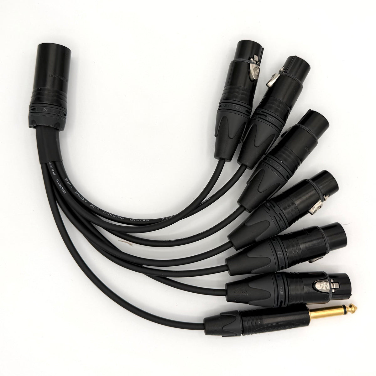 Behringer P1 Dolby Adapter